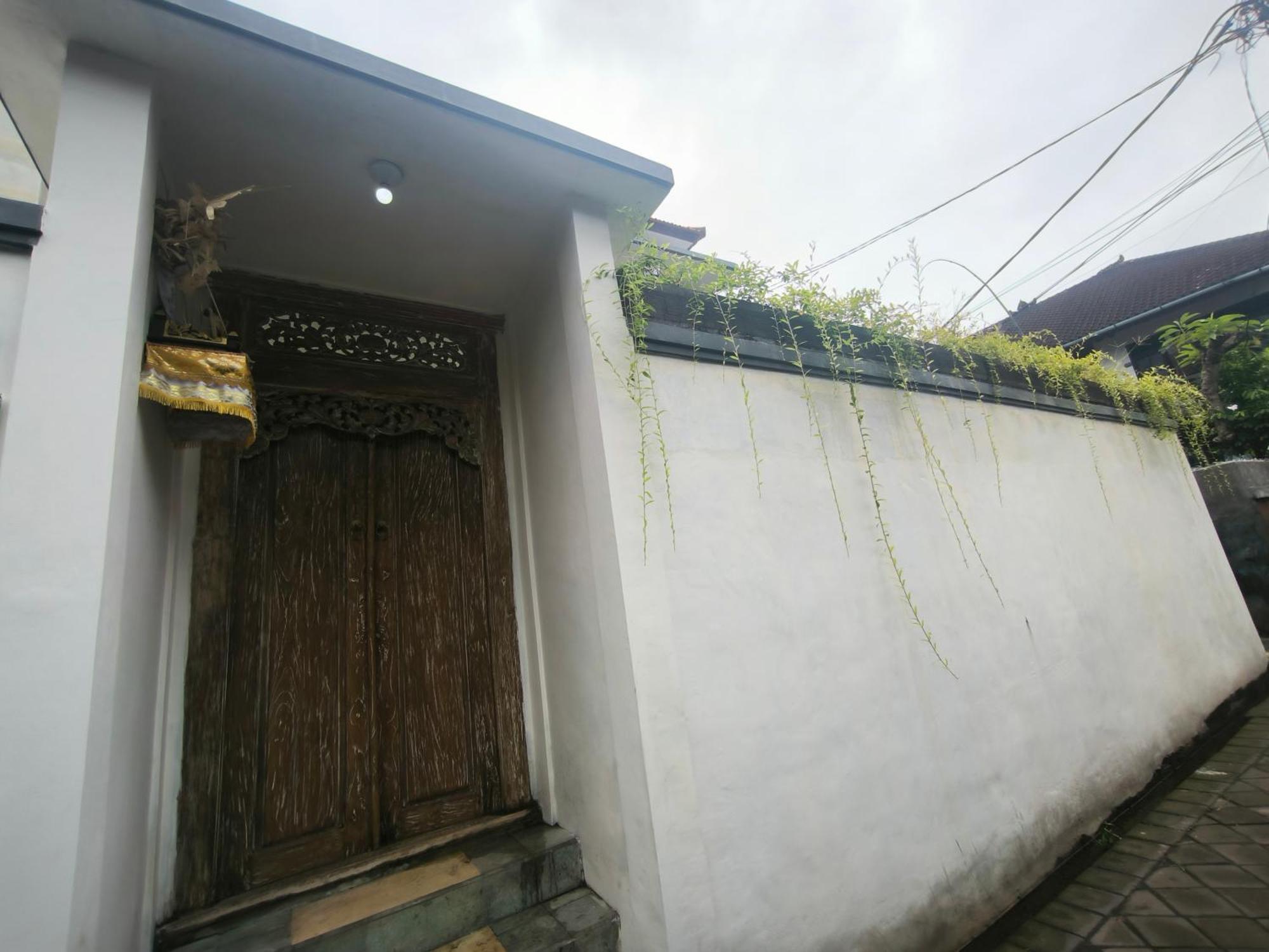 Ken Ken Guest House 세미냑 외부 사진