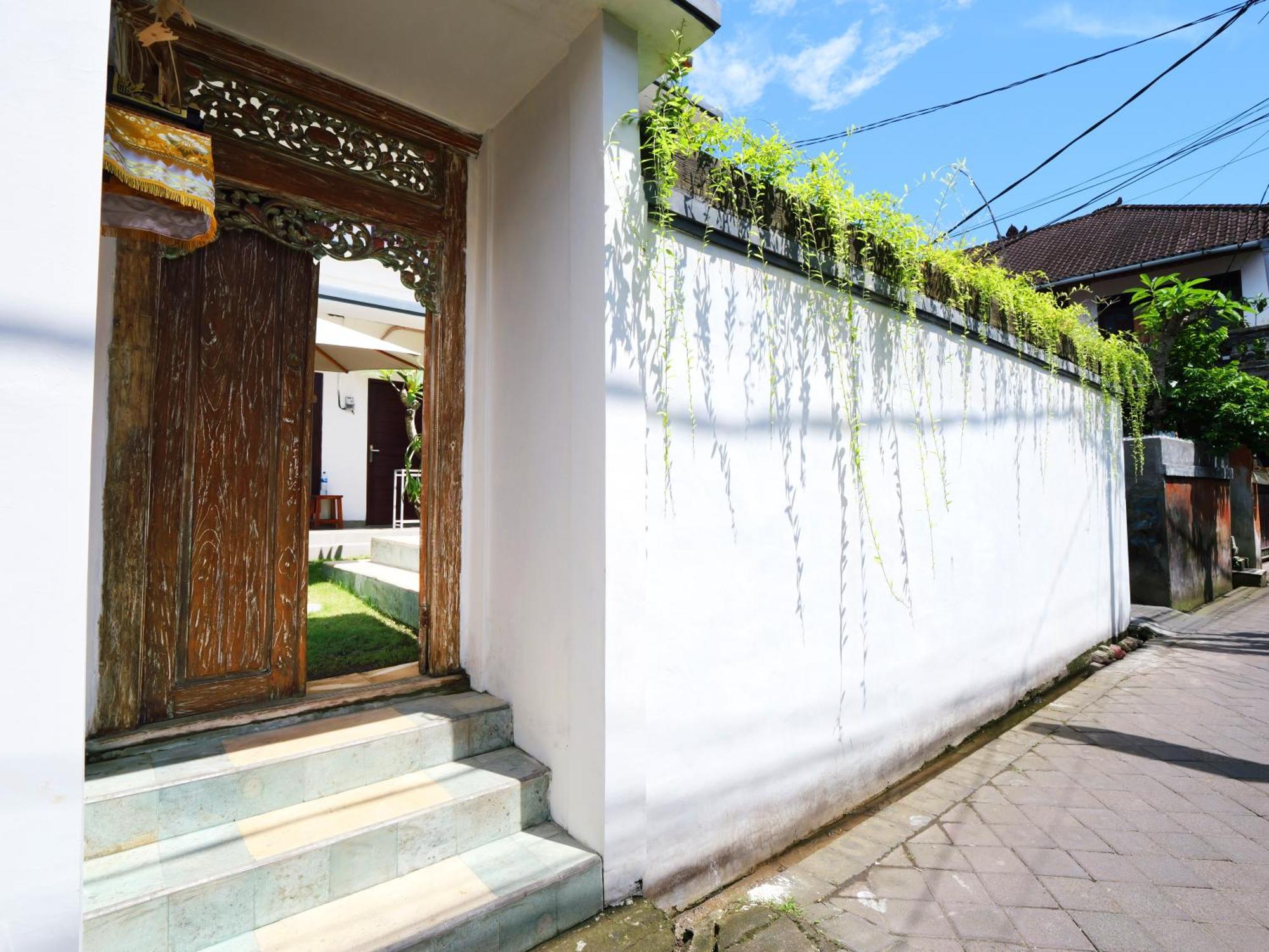 Ken Ken Guest House 세미냑 외부 사진